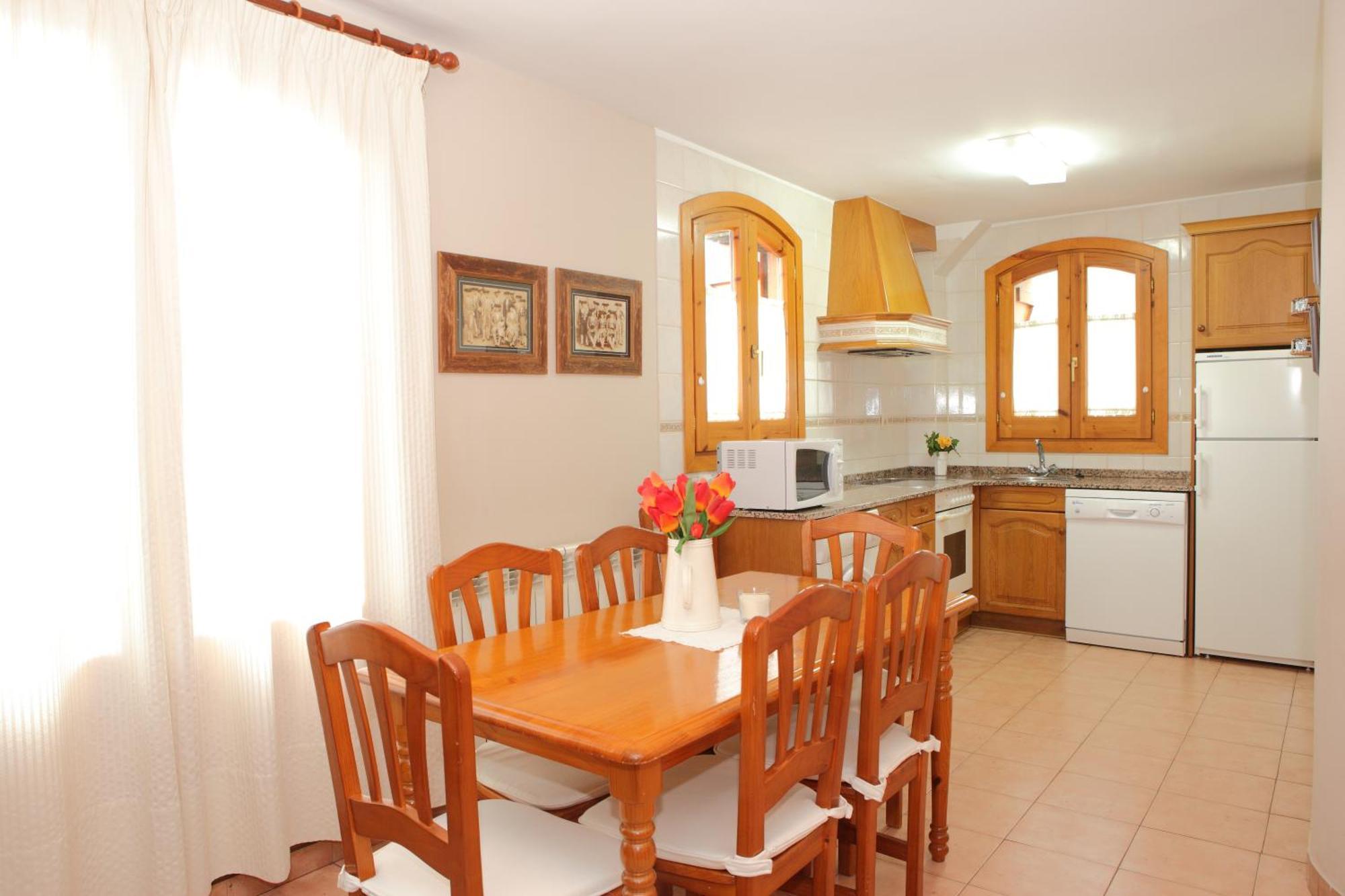 Apartamentos Alba Casa Alquesera Sahun Εξωτερικό φωτογραφία